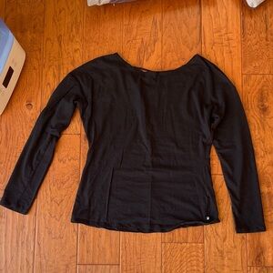 Fabletics Black Long-Sleeve Scoop Neck Top